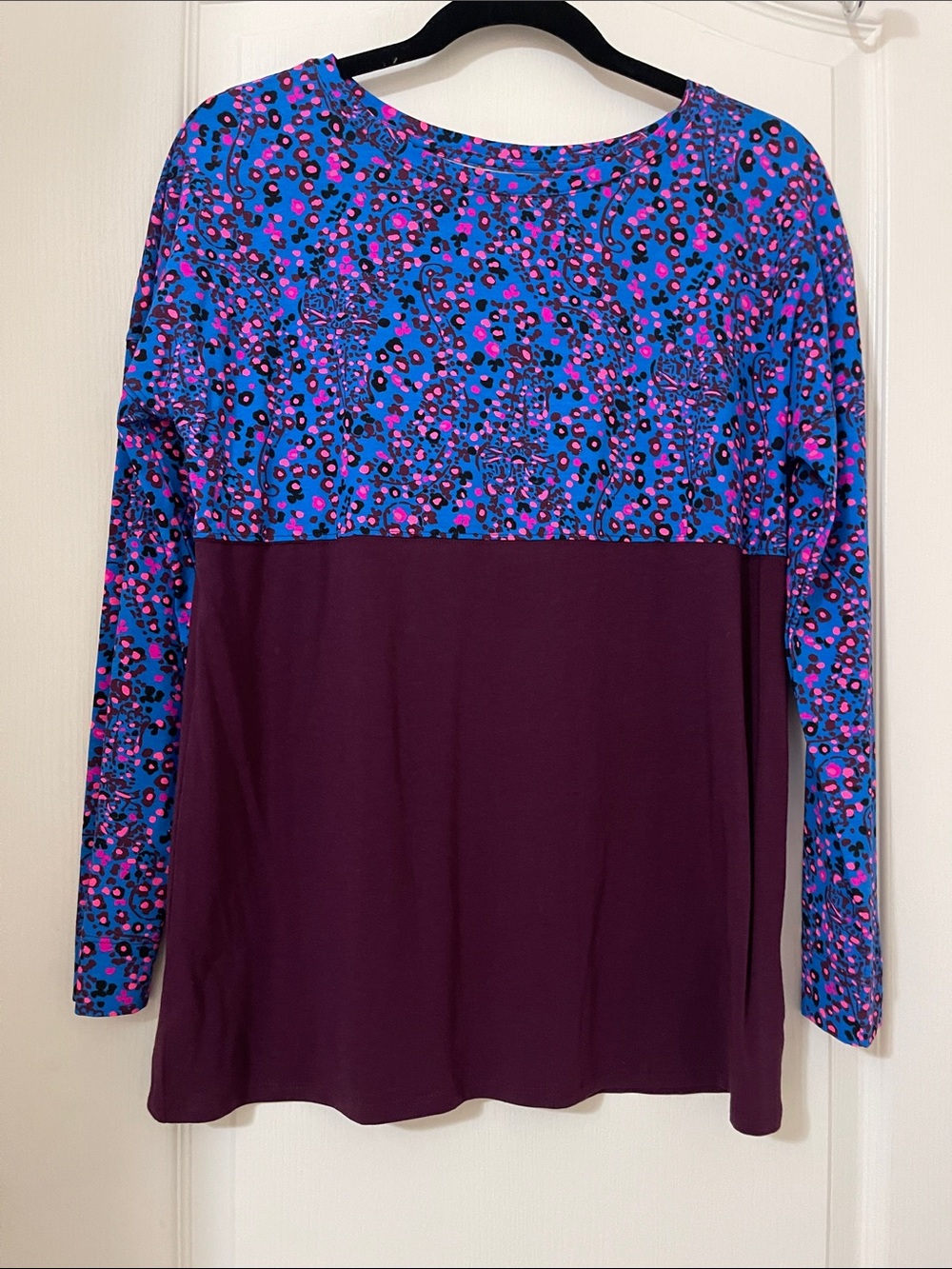 Lilly Pulitzer Finn long sleeve top size small NWT